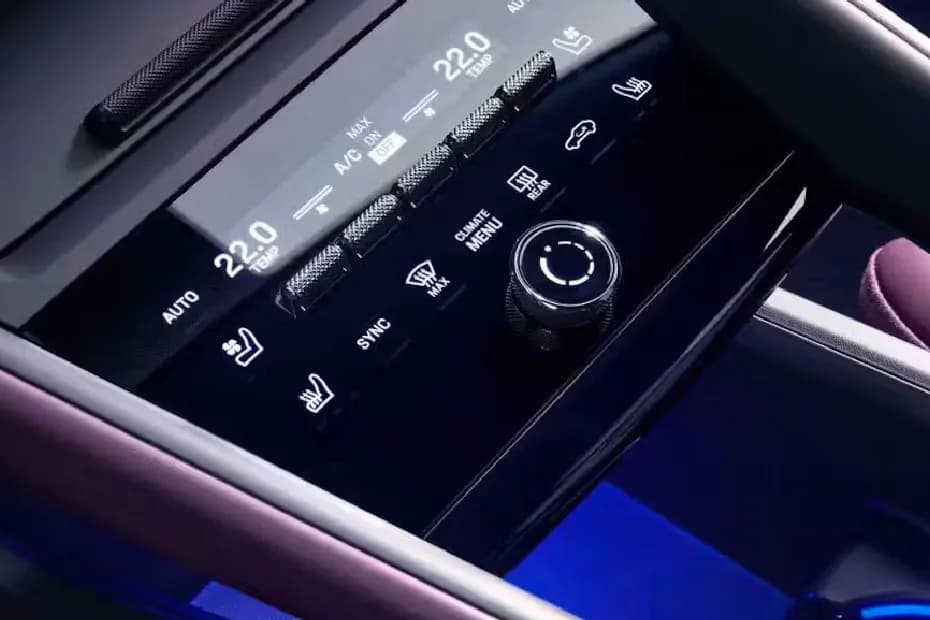 Porsche Macan Electric Information System