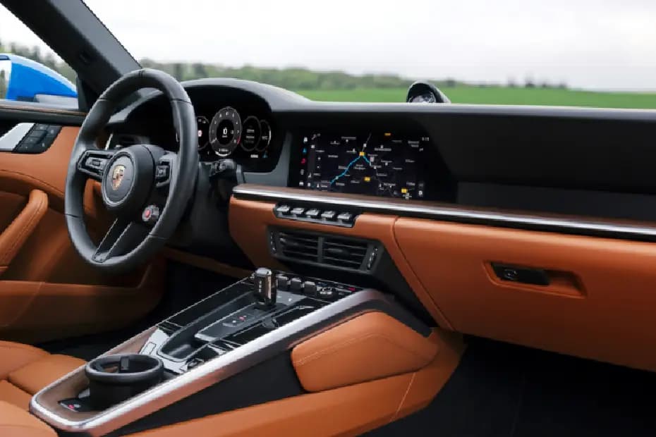 Porsche 911 Hybrid 2024 Display