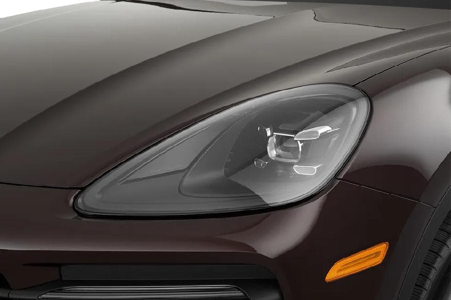 Porsche Cayenne 2024 Fog Light