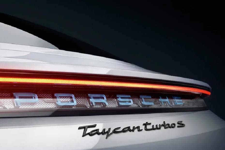 Porsche Taycan 2024 Back Light