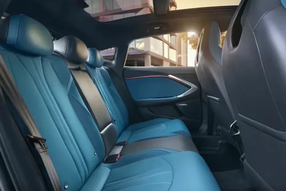 MG 7 Rear seats