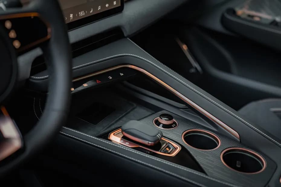 ZEEKR 001 Gear Shifter
