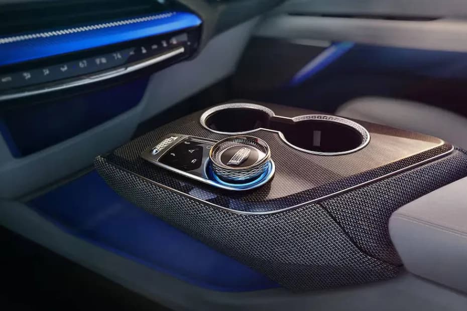 Cadillac Optiq Center Controls