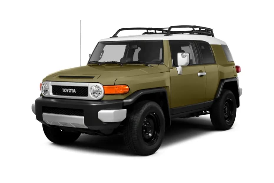 Toyota FJ Cruiser Left Front Three Quarter