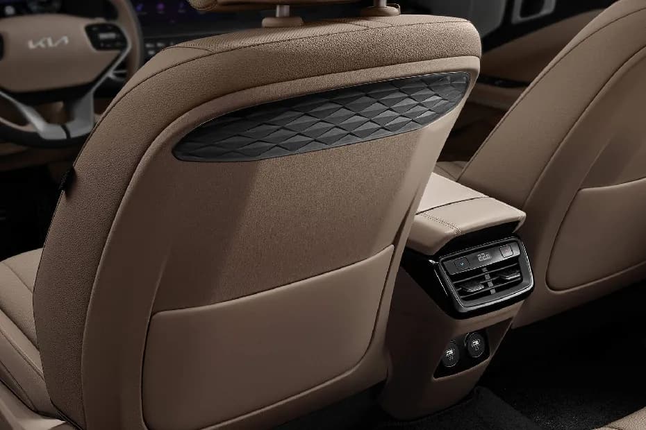 Kia K8 Rear Seats