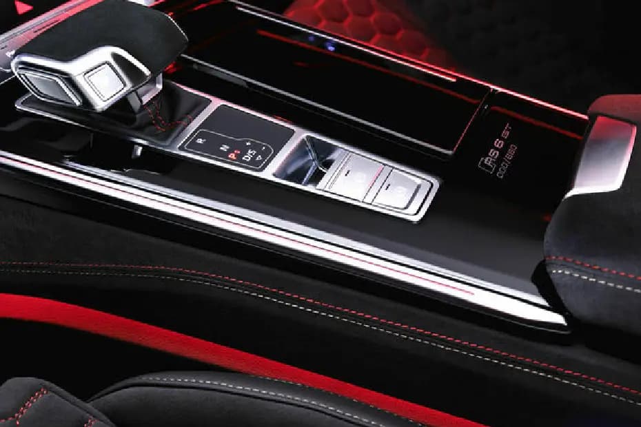RS 6 Avant GT 2024 Gear Shifter