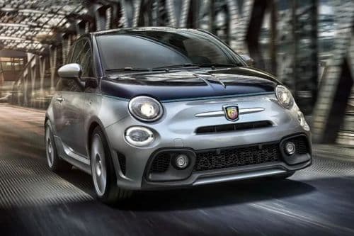 Abarth 695 Front view 