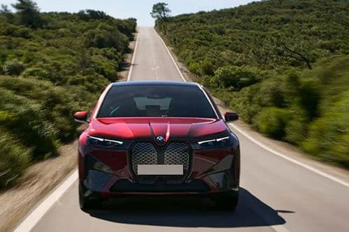 BMW IX Front View