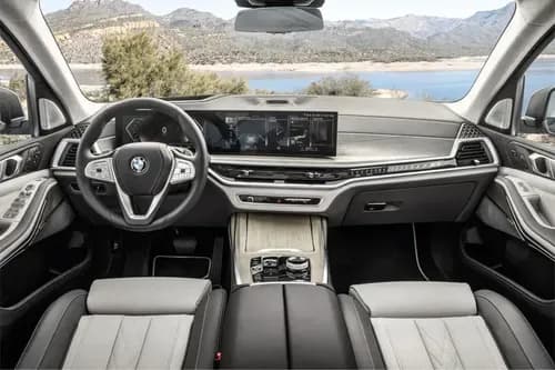 BMW X7 Cabin View