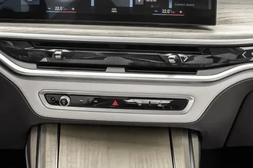 BMW X7 Front AC Controls