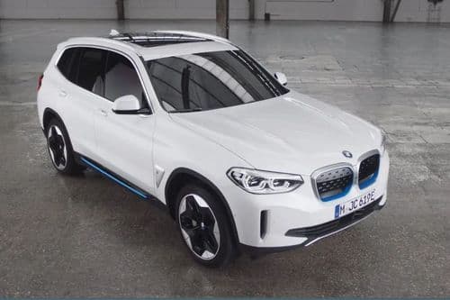 BMW IX3 Right Side View