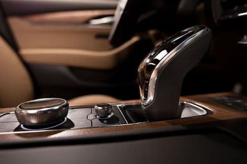 Cadillac CT5 Gear Shifter