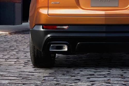 Cadillac XT4 Exhaust Pipe