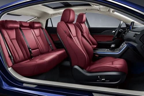 Hongqi H5 Seat Side View