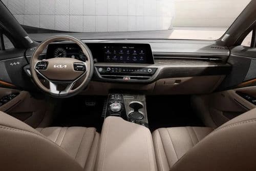 Kia K8  Dashboard