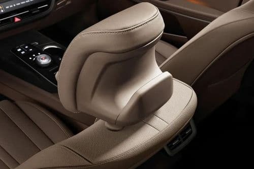 Kia K8 Interior Image