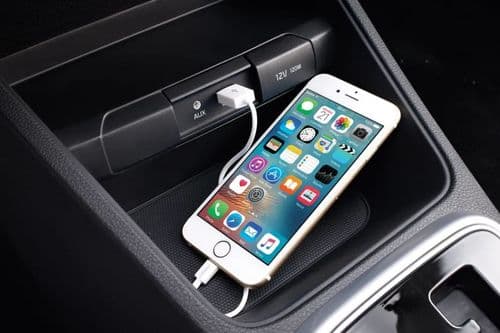 Kia Pegas Charging Port