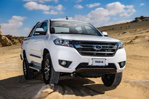 Sandstorm S24  Right Side Front View