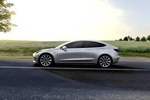 tesla-model-3-left-side-view