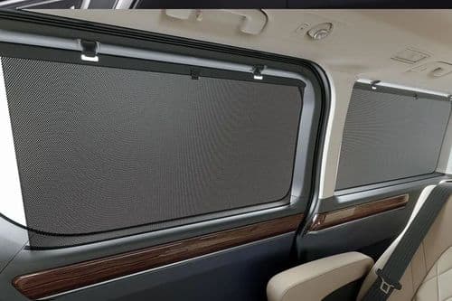 Toyota Granvia Side Window