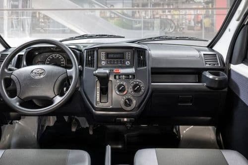Toyota Liteace 2024 Dashboard