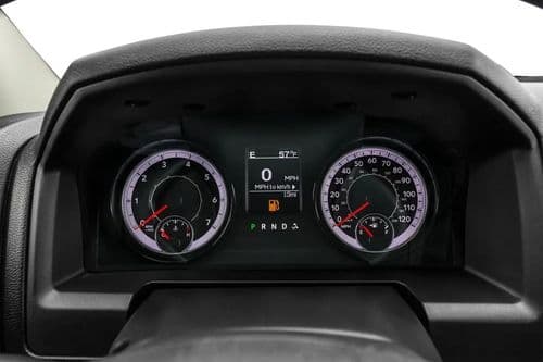 RAM 1500 classic  interior