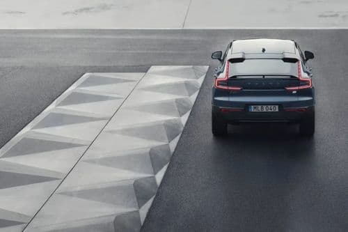 Volvo XC40 Back View