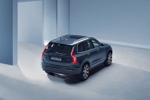 Volvo XC90 Rear View