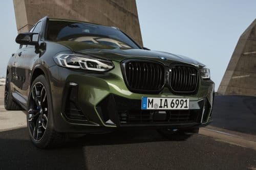 BMW X3 Right Front View