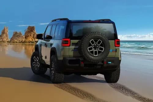 Jeep Recon Left Rear Three Quarter