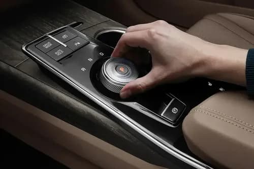 Kia K8 2024 Gear Shifter