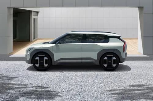 Kia EV3 Left Side View
