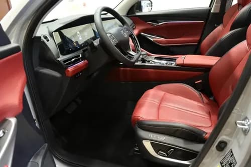 Changan CS75 Front Seats