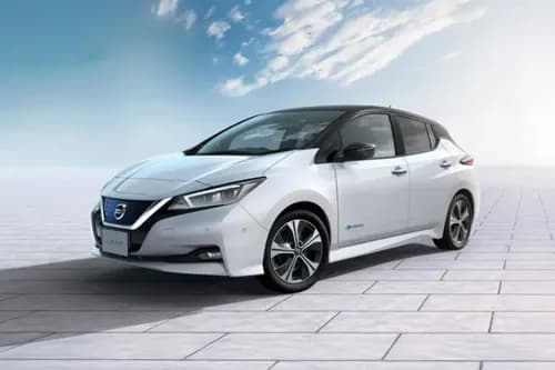 Nissan Leaf Left Front Three Quarter