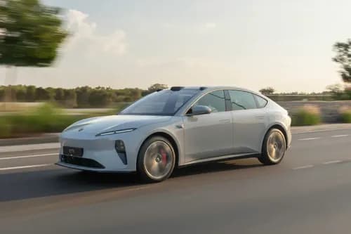 NIO ET5 Left Side View