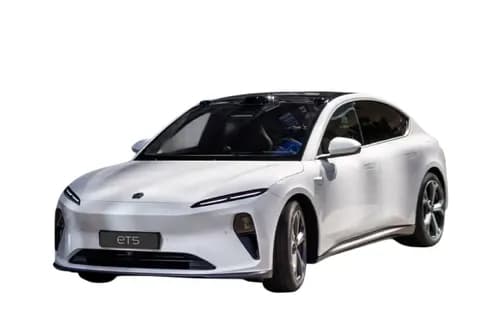 NIO ET5 Left Front Three Quarter