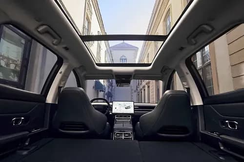 SOUEAST S06 Sunroof