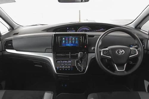 Toyota Previa dashboard