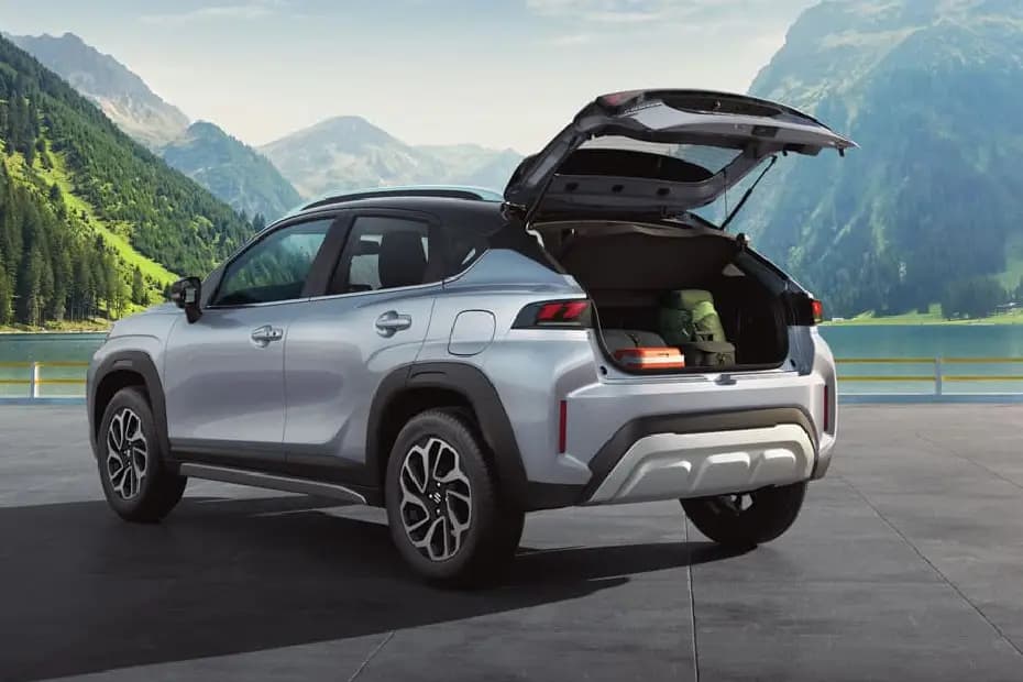 Suzuki Fronx 2024 Boot Space