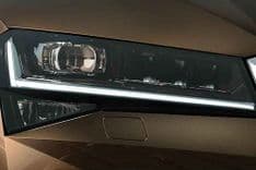  Skoda Superb Headlight