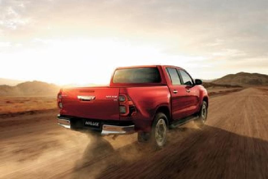 Toyota Hilux 2024 Back View