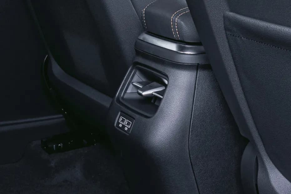 Vinfast Vf6 Rear Seats AC