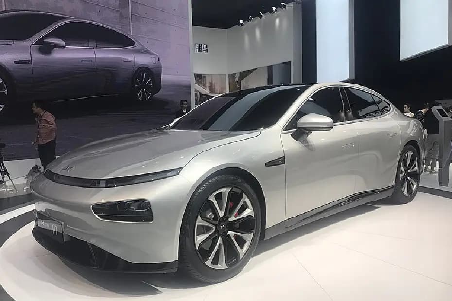 XPENG P7 Left Side Front View