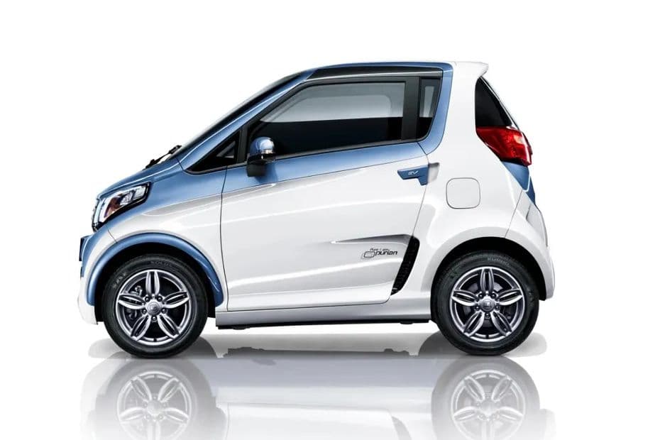 Zotye E200 Right Side View