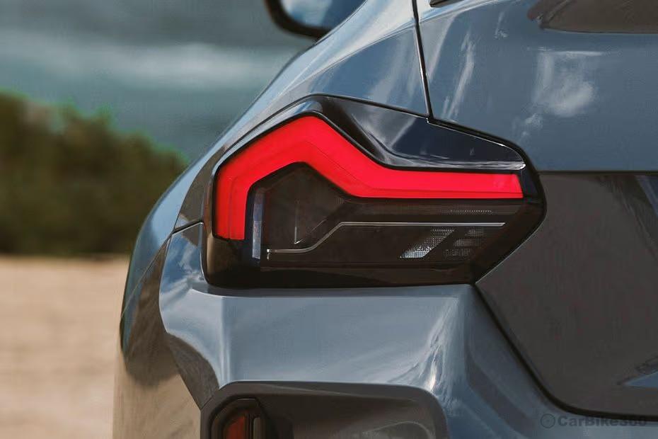 BMW M2 Hatch Connected LED Taillight