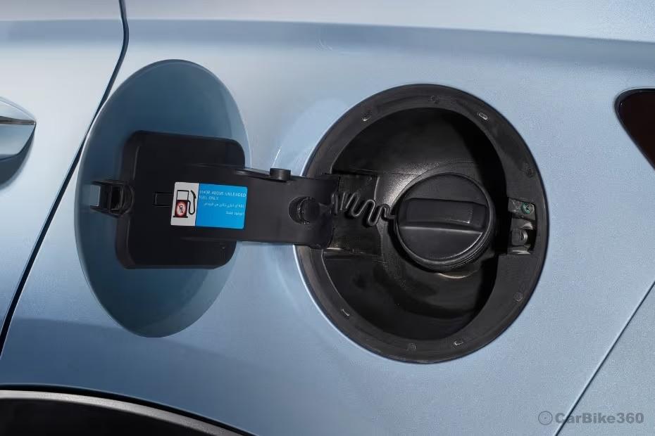 BYD Han 2026 Sedan Fuel Lid Open