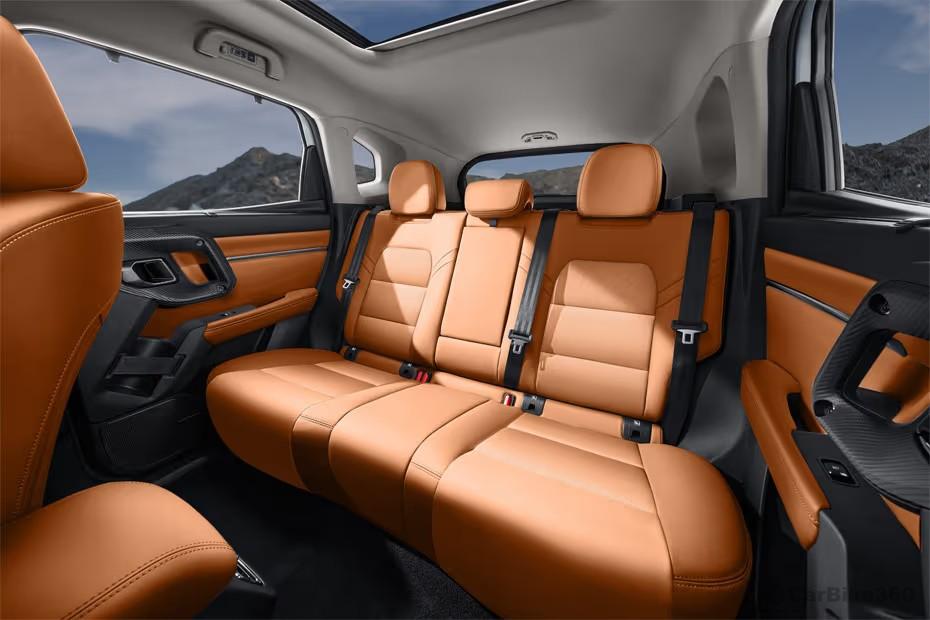 Haval H7 2026  SUV Rear Seat View
