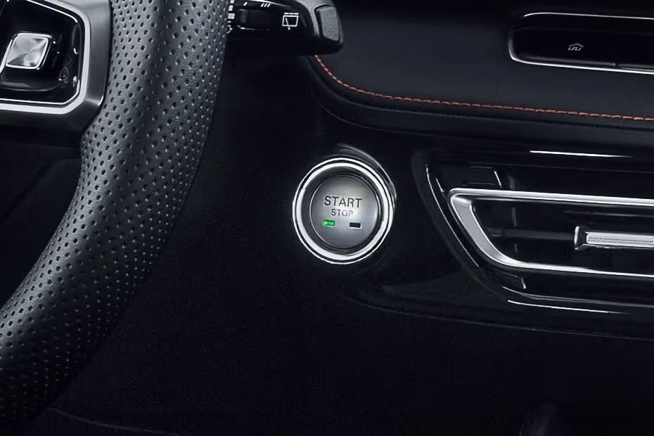 MG HS SUV Slot For Key