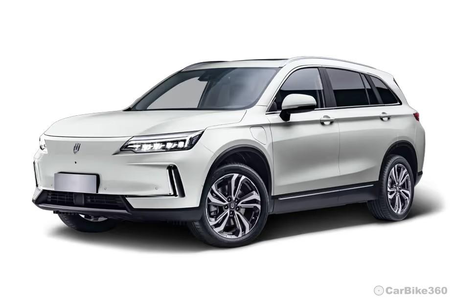 Skywell ET5 2026 SUV Sand Colour
