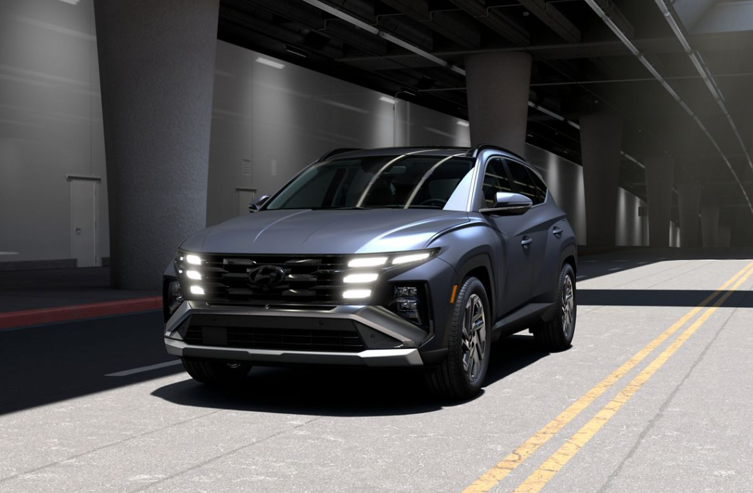 2026 Hyundai Tucson Unveiled: Enhanced Fuel Efficiency and Advanced Powertrain Options Redefine Compact SUVs 2026 Hyundai Tucson Unveiled: Enhanced Fuel Efficiency and Advanced Powertrain Options Redefine Compact SUVs